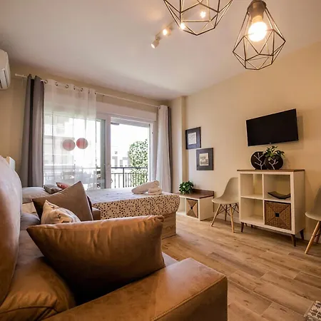 Bella Aura Acogedor Estudio Con Terraza En El Centro